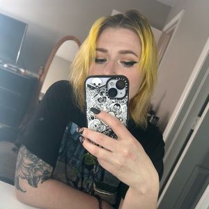 Meet your Posher, Chella